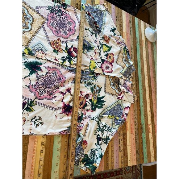 Chico's 3 Floral Pink Button Down Short Sleeve Shirts Rayon Soft Modal XL LOT - Picture 13 of 16